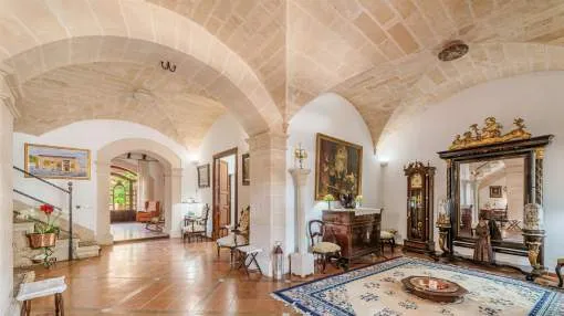 Historical Finca situated in the village of Campos Historical Finca situated in the village of Campos